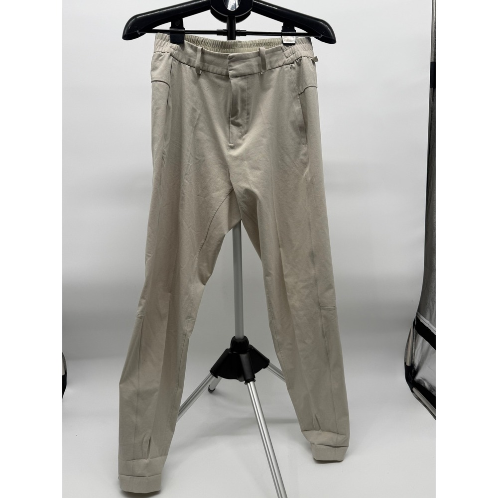 Lululemon Lab Men Tapered Ripstop Trousers Beige Sand Size 31 Golf Travel Casual